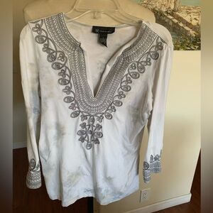 INC International Concepts Women's White and Gray Embroidered Tunic